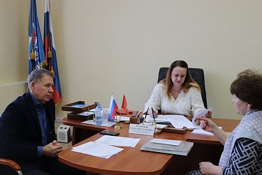 За помощью – к депутату